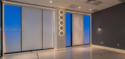 Comprar apartamento no The Club At Brickell Bay 200C
