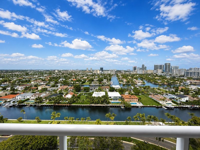 Apartment for rent at Harborside 1903