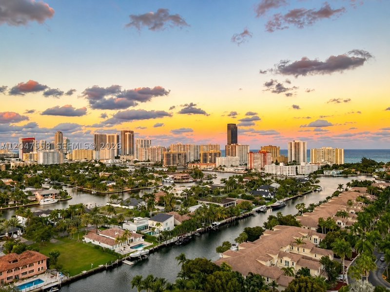 Apartment for rent at Harborside 1903