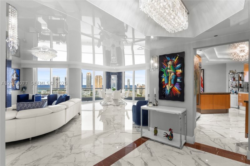 Condo for sale at Williams Island 2600 2603