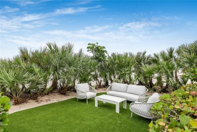 Comprar apartamento no Jade Beach 1401