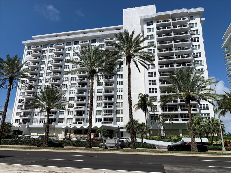 Condo for sale at Seacoast 5700 12N