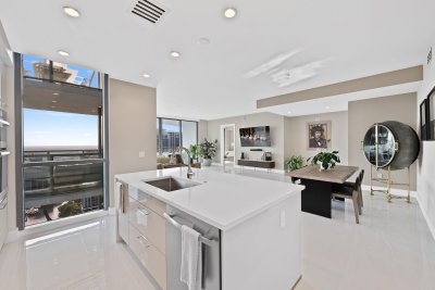 Comprar apartamento no 100 Las Olas 3804