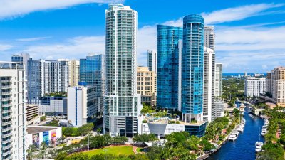 100 Las Olas Apt #3804