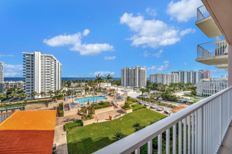 Apartment for rent at The Tides at Bridgeside Square 1017
