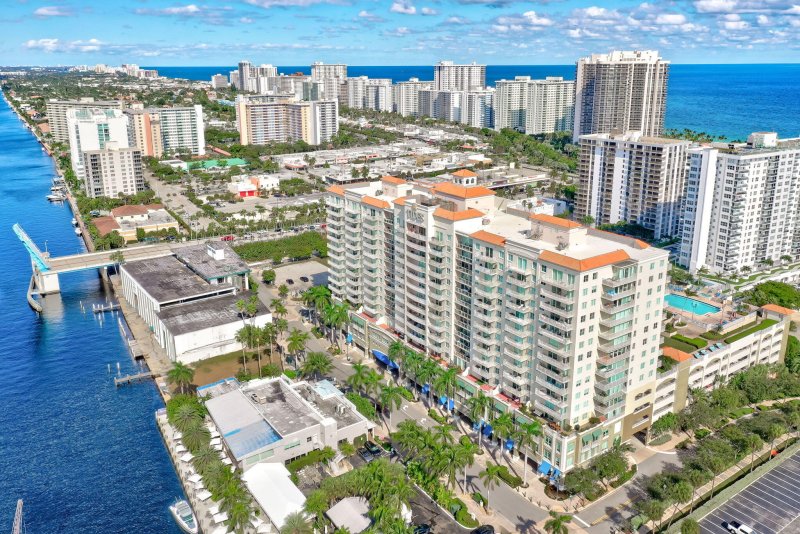 Apartment for rent at The Tides at Bridgeside Square 1017