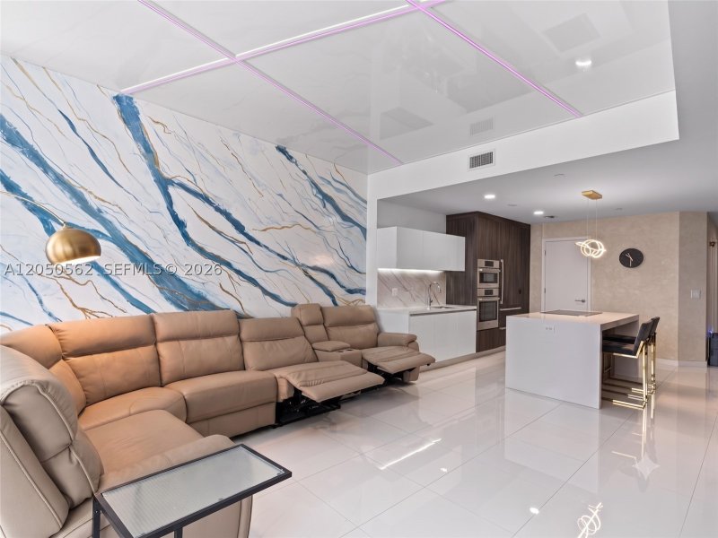 Condo for sale at Paramount Miami WorldCenter 3000
