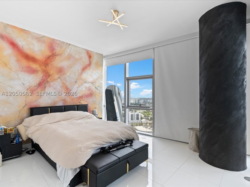 Condo for sale at Paramount Miami WorldCenter 3000
