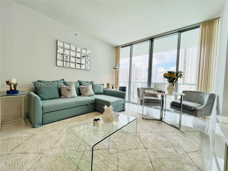 Apartment for rent at Axis on Brickell South Tower 1510-S