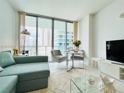 Alquiler de apartamento en Axis on Brickell South Tower 1510-S