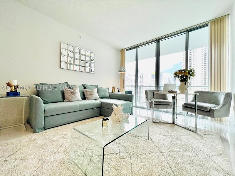 Apartment for rent at Axis on Brickell South Tower 1510-S