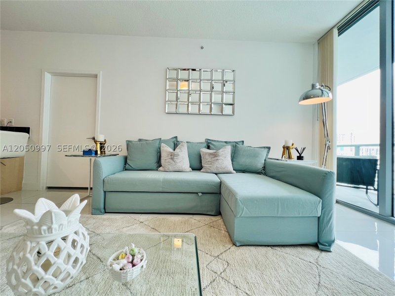 Apartment for rent at Axis on Brickell South Tower 1510-S