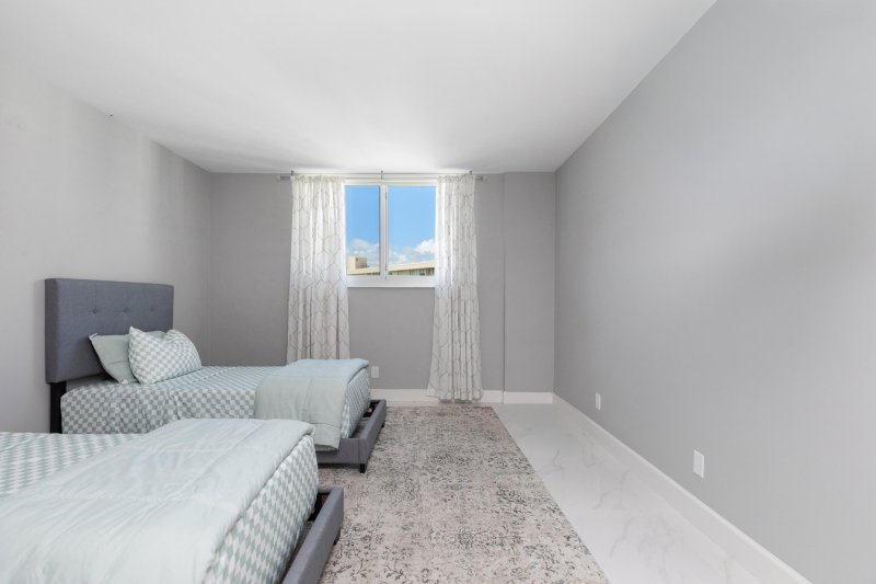 Apartment for rent at Ocean View 1527