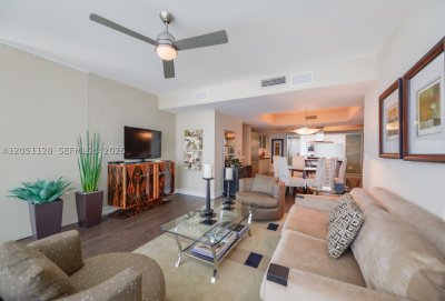 Comprar apartamento no Trump Royale 1604