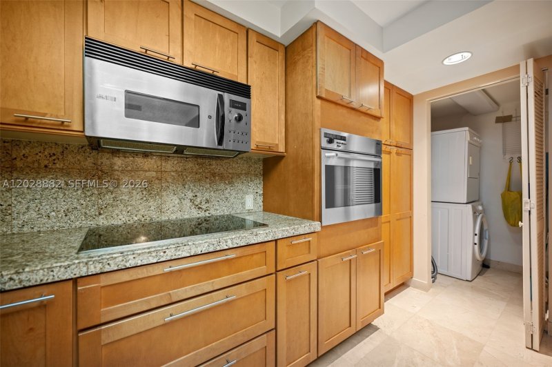 Condo for sale at Yacht Harbour 6A