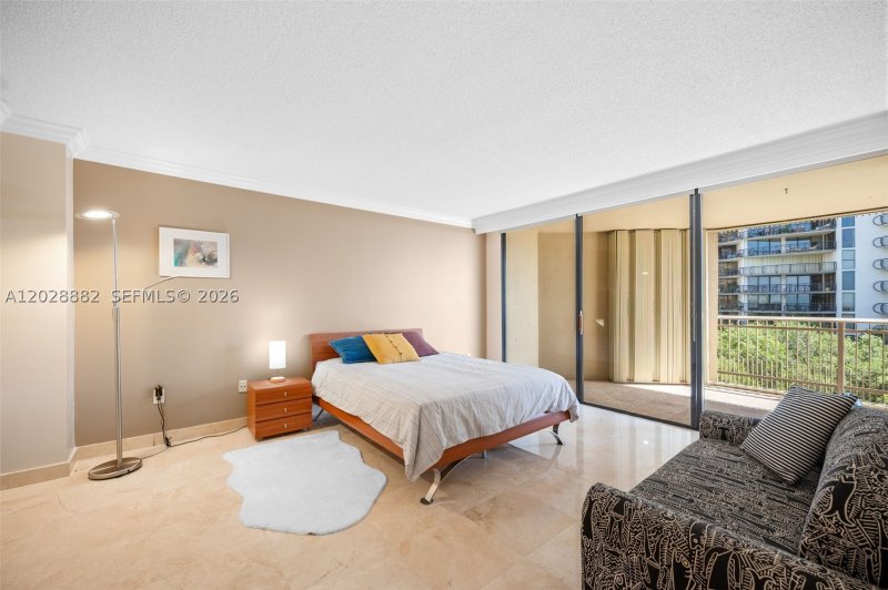 Condo for sale at Yacht Harbour 6A