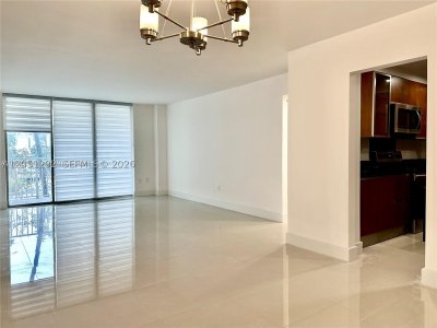 Comprar apartamento en Admirals Port Condos 109E