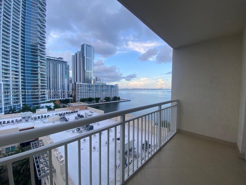 Alquiler de apartamento en Cite On The Bay 1107