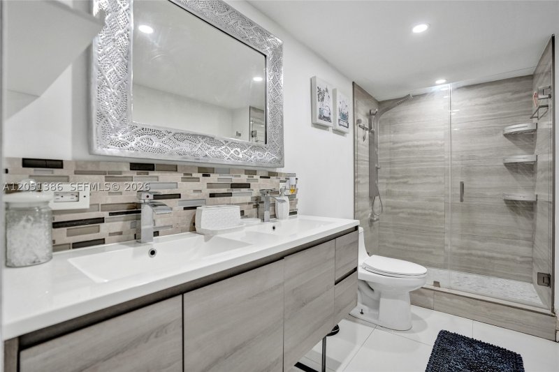 Condo for sale at The Jockey Club I 1915