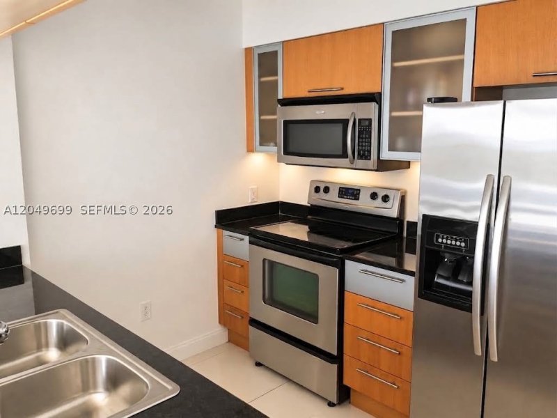 Aluguel de apartamento no Opera Tower 4912