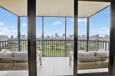 Comprar apartamento en Coronado I PH4