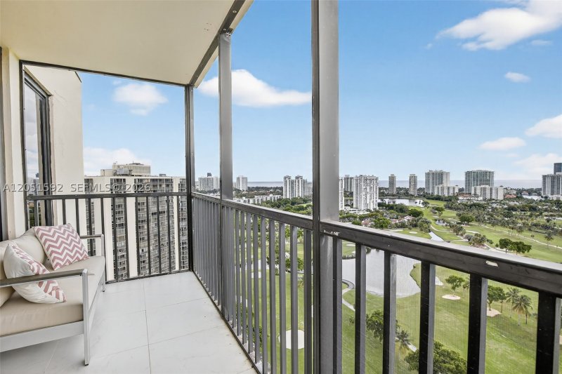 Comprar apartamento en Coronado I PH4