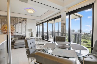 Comprar apartamento en Coronado I PH4