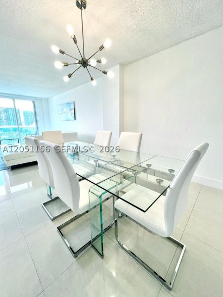 Apartment for rent at Ocean Reserve 918