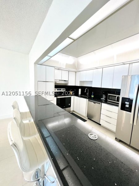Apartment for rent at Ocean Reserve 918