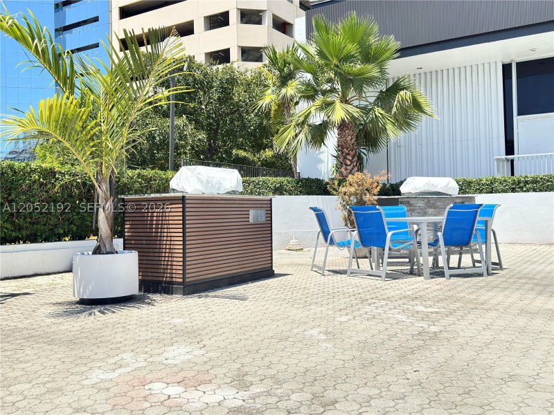 Apartment for rent at Four Ambassadors 350