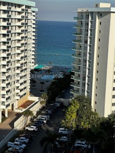 Comprar apartamento no Hallmark of Hollywood 1518