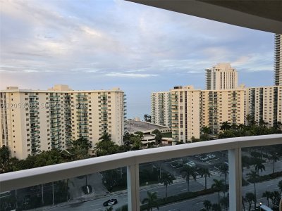 Comprar apartamento no Hallmark of Hollywood 1518