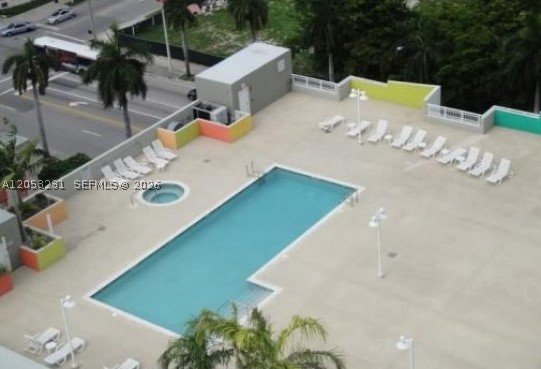 Apartment for rent at 1800 Biscayne Plaza 809