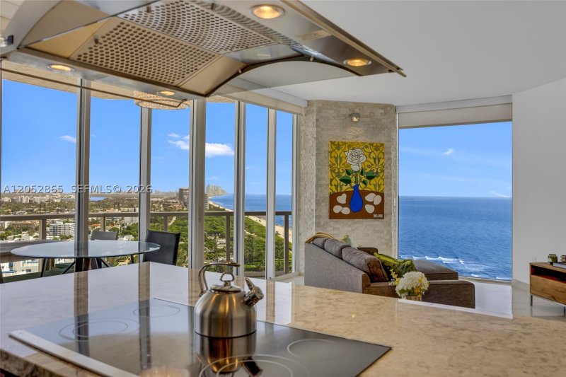 Comprar apartamento en St Tropez Ocean 2604