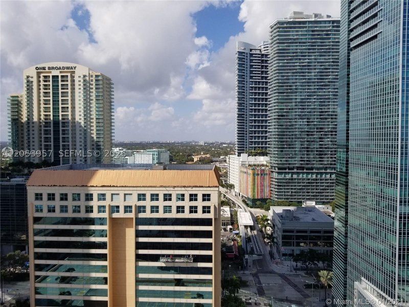 Apartment for rent at Sail at Brickell 2205