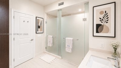 Comprar apartamento en The Blue Doral 915