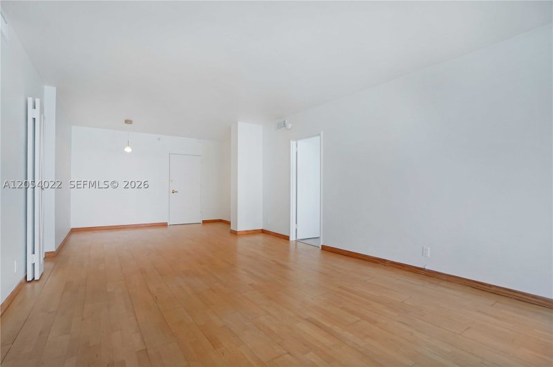 Apartment for rent at Seacoast 5700 10C