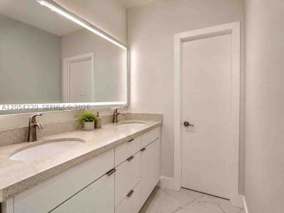 Aluguel de apartamento no Arlen House 232