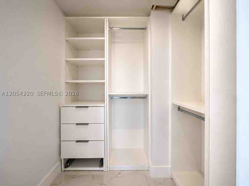 Apartment for rent at Arlen House 232