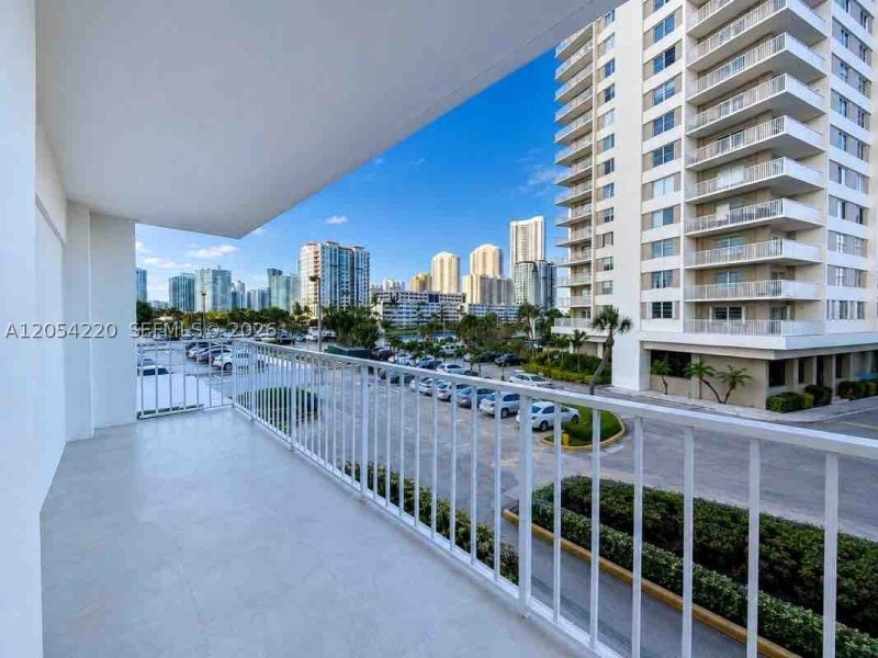 Apartment for rent at Arlen House 232