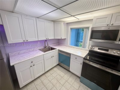 Aluguel de apartamento no Avila Condo 416