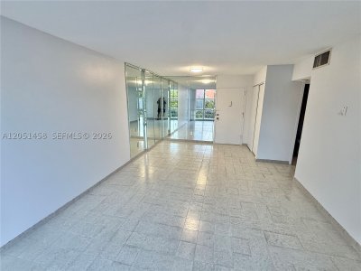 Aluguel de apartamento no Avila Condo 416