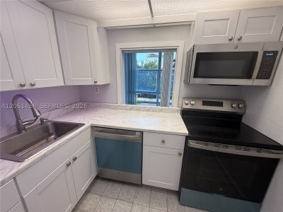 Aluguel de apartamento no Avila Condo 416