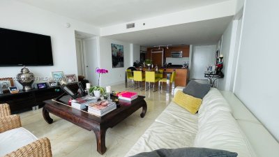 Comprar apartamento no 50 Biscayne 1701