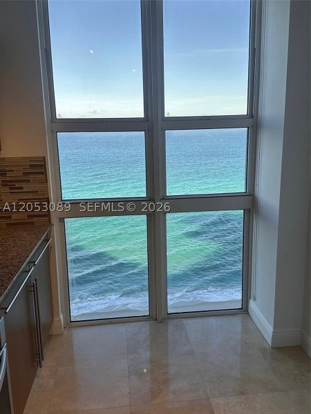 Apartment for rent at 2080 Ocean Drive 1211