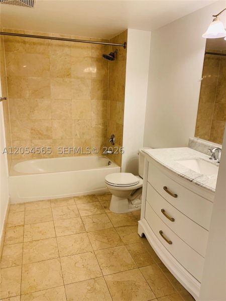 Apartment for rent at Skyline On Brickell 2611