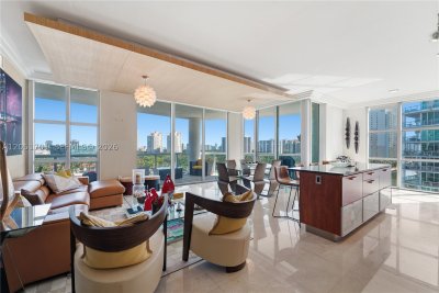 Comprar apartamento no Atrium Aventura 1-901