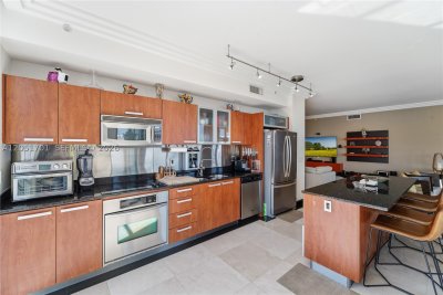 Comprar apartamento no Atrium Aventura 1-901