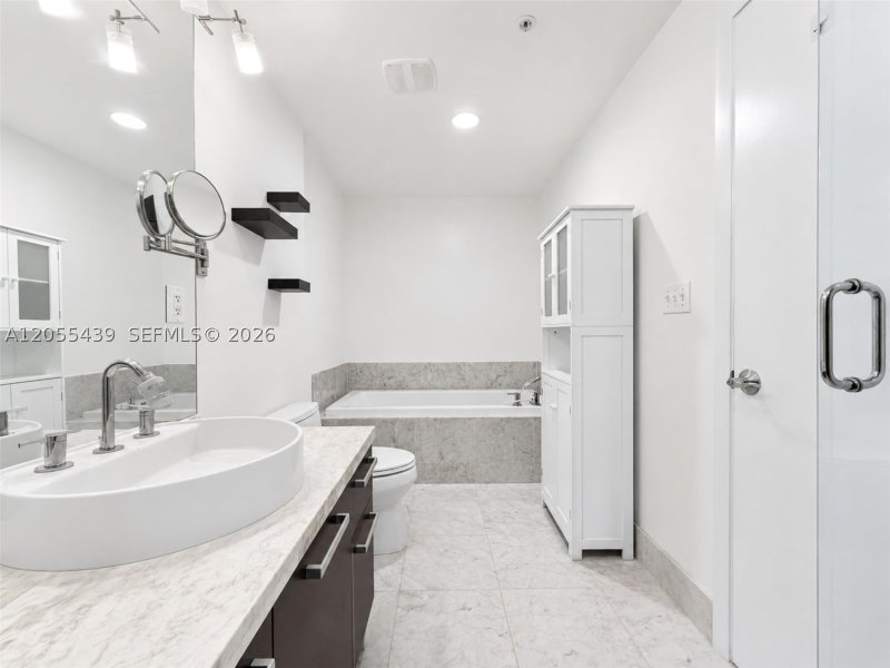 Property photo # 6