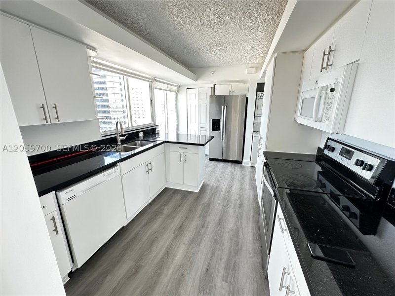 Apartment for rent at King David Towers 1101
